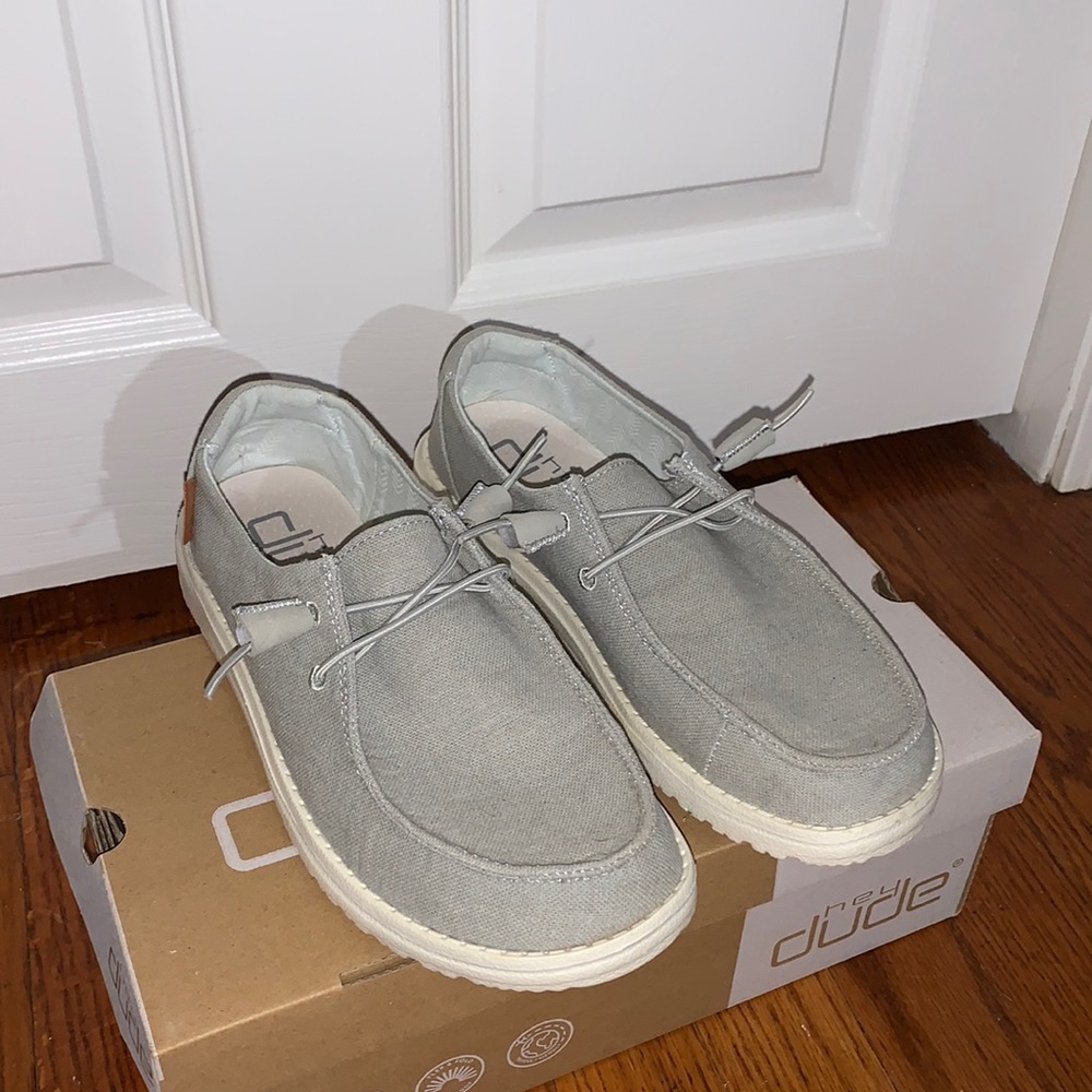 Women’s Hey Dude Wendy Chambray Light Grey Size 6